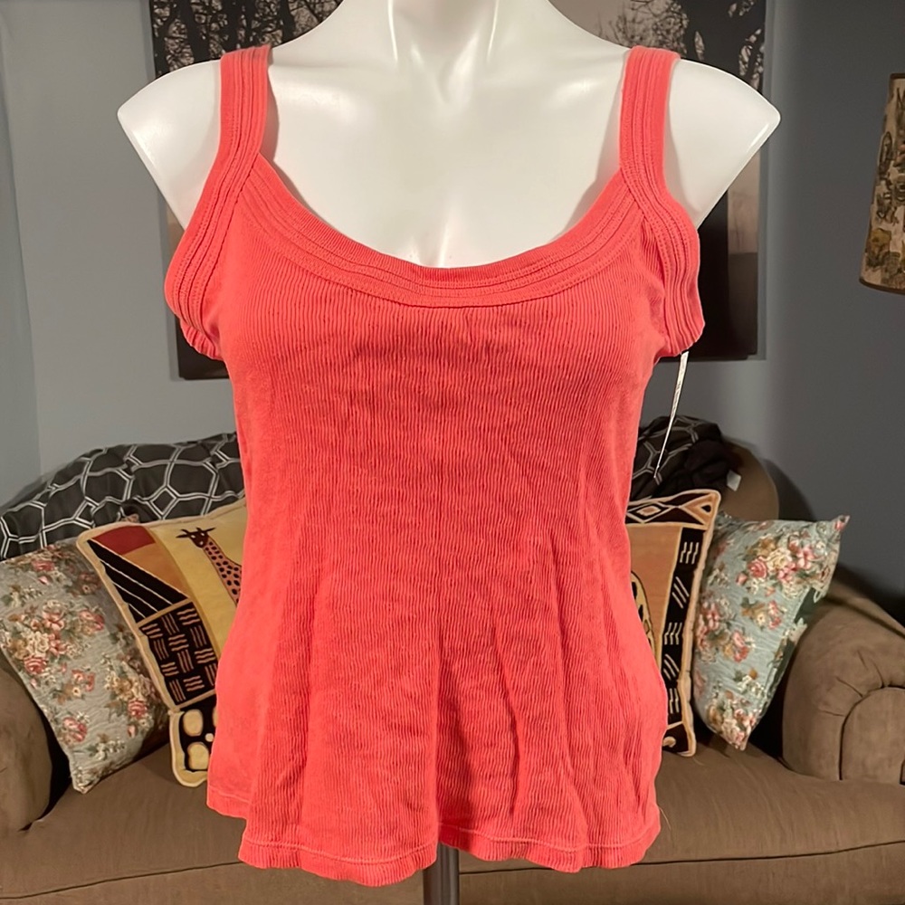NWT Tank Top - M